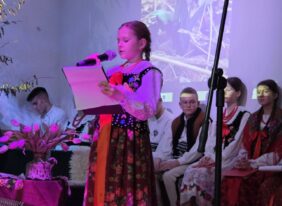 „Nikt nie porzuca ziemi, z której wyrasta”