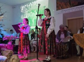 „Nikt nie porzuca ziemi, z której wyrasta”