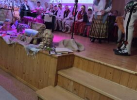 „Nikt nie porzuca ziemi, z której wyrasta”