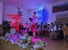 „Nikt nie porzuca ziemi, z której wyrasta”