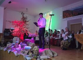 „Nikt nie porzuca ziemi, z której wyrasta”