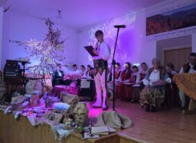 „Nikt nie porzuca ziemi, z której wyrasta”