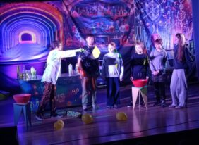 „Szalona Przygoda z Nauką”