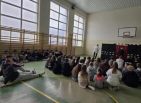 Teatralne spotkanie z gramatyką