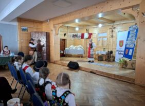 „NIE ZABOCYĆ” GMINNY KONKURS GWAROWY RECYTATORSKI I WOKALNY